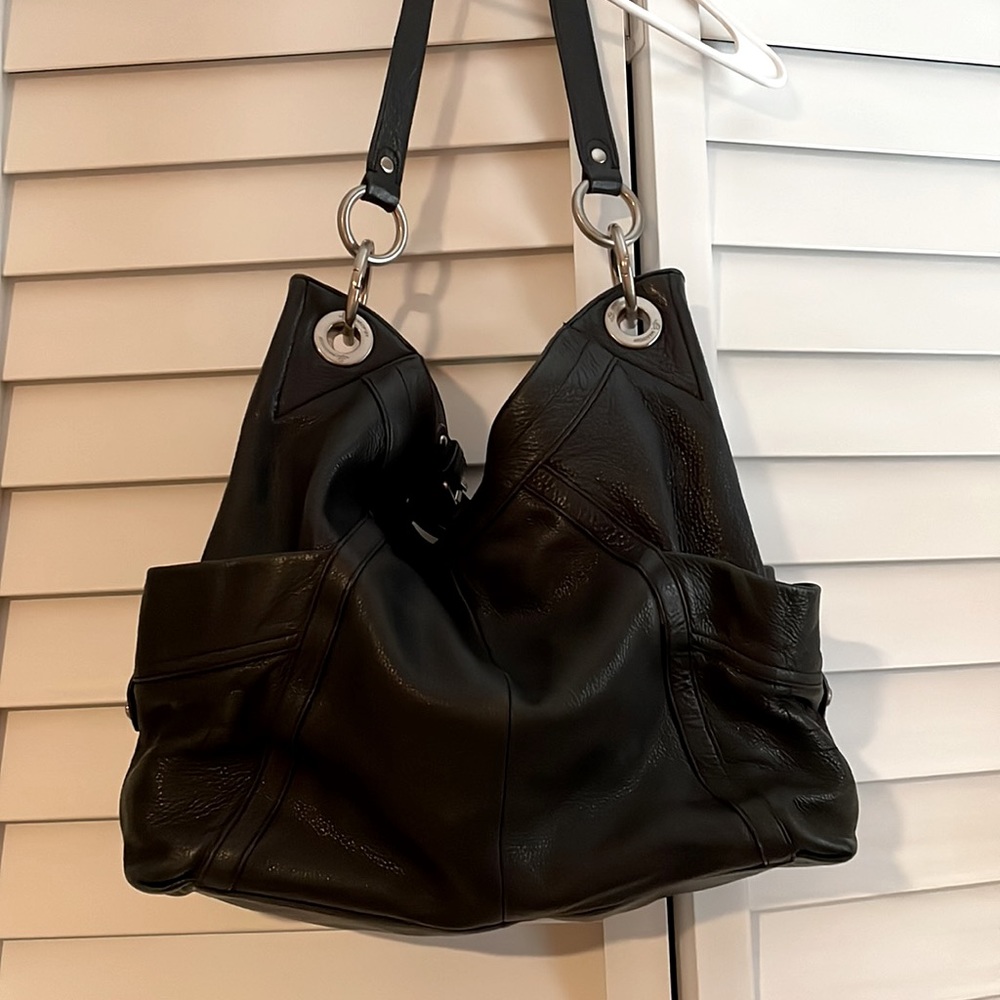 Black Leather B. Makowski Shoulder Bag with Leopard Lining - Picture 7 of 10